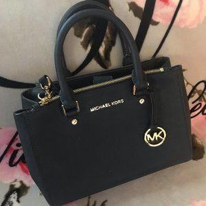 Slightly used Michael Kors bag